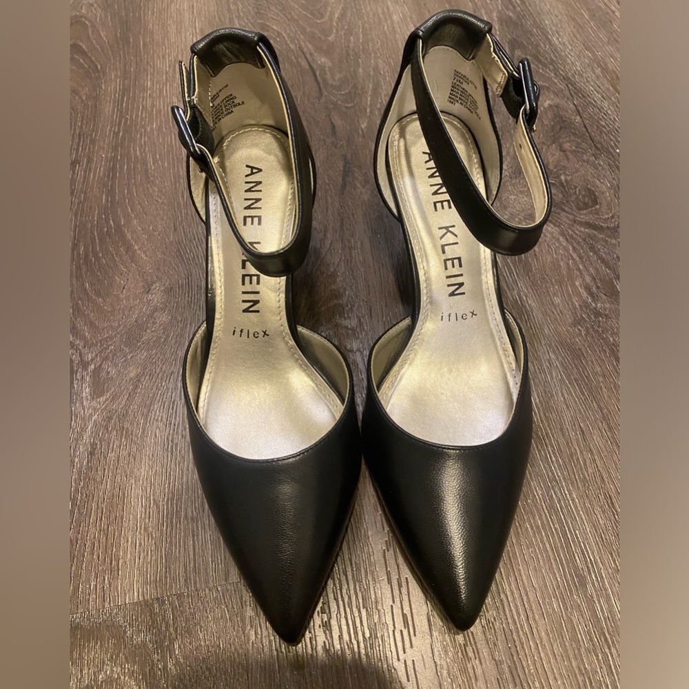 Anne Klein Fabulist Pump